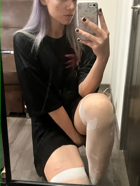 azurakarma onlyfans leaked picture 2