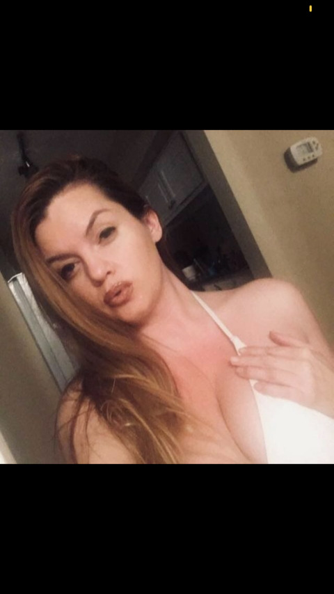 brittanyhudson onlyfans leaked picture 2