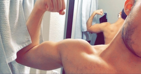 chadcummins onlyfans leaked picture 2