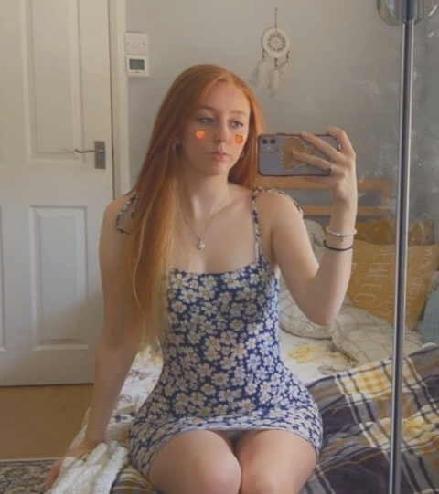 emilyperry onlyfans leaked picture 2