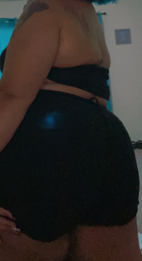 jmznia onlyfans leaked picture 2