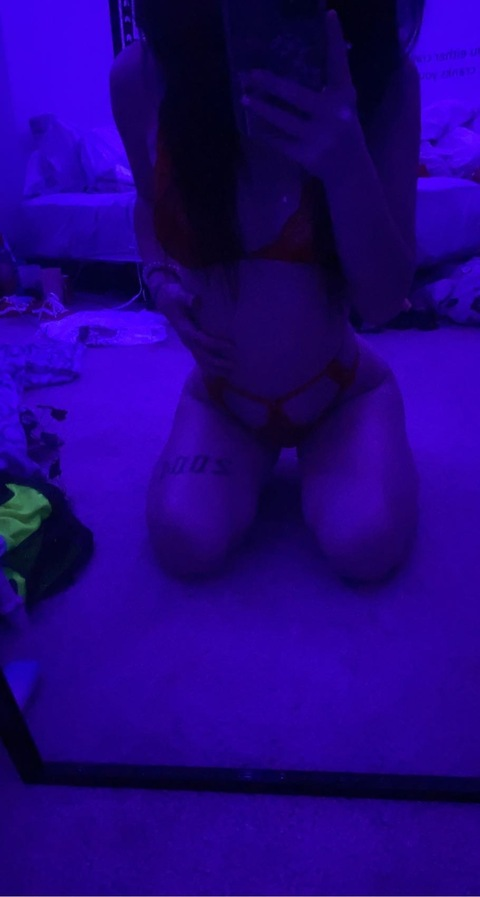 maddiewray24 onlyfans leaked picture 2