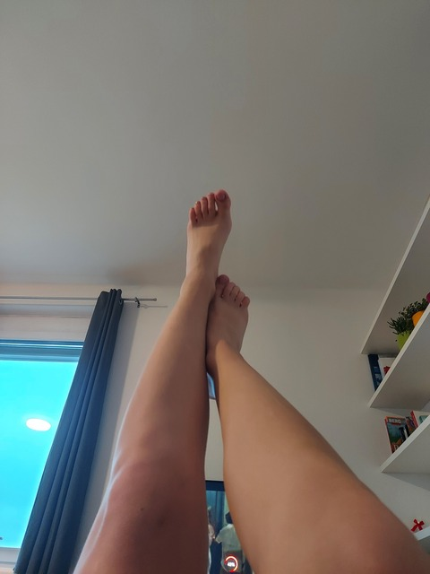 norabora1 onlyfans leaked picture 2