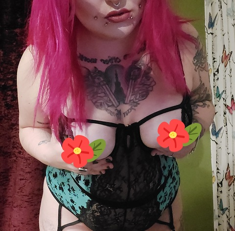 pixi_pip onlyfans leaked picture 2