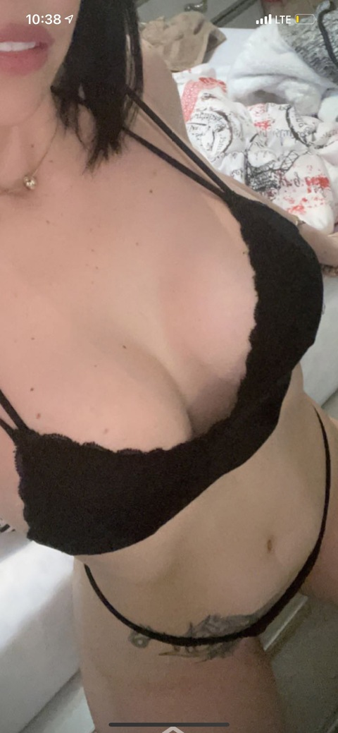 sexyhot01 onlyfans leaked picture 2