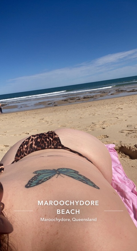 the_beachbunny onlyfans leaked picture 2