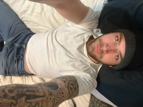thefunnymillwright onlyfans leaked picture 2
