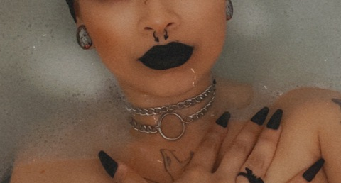 thegothicgoddess onlyfans leaked picture 2