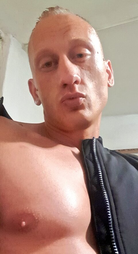 tonytony187 onlyfans leaked picture 2