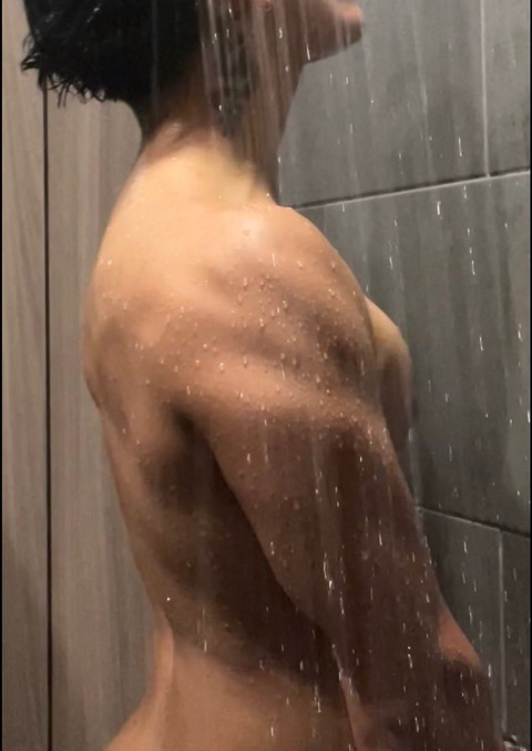 tyler.wolf onlyfans leaked picture 2