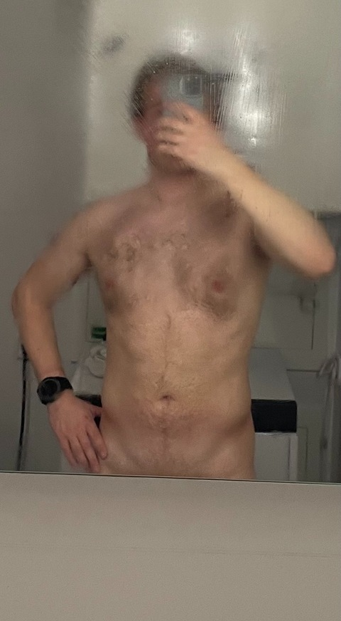 u232554350 onlyfans leaked picture 2