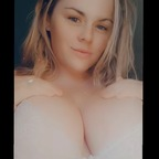 View Vanessa Blake 🦋 (vanessa_blake) OnlyFans 140 Photos and 94 Videos for free 

 profile picture