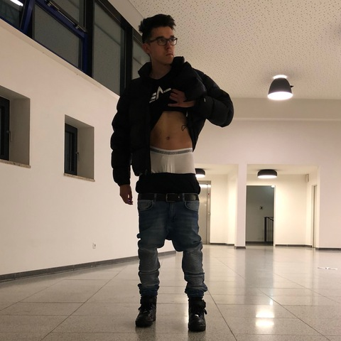 youngmaster1996 onlyfans leaked picture 2