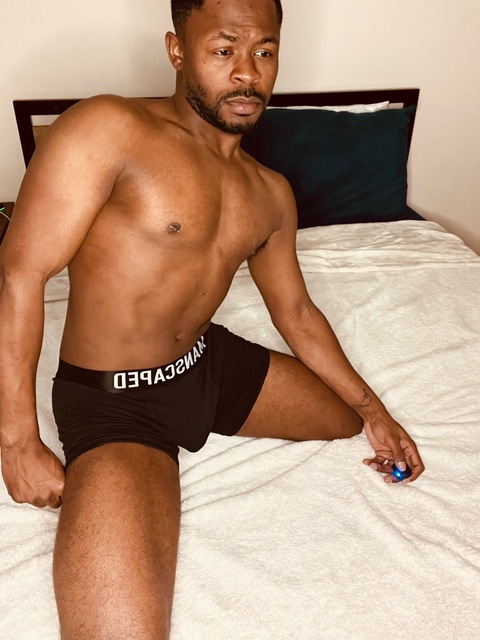 zae96 onlyfans leaked picture 2